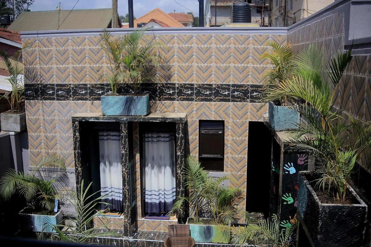 Bed & Breakfast Awooooo Accommodation Kampala